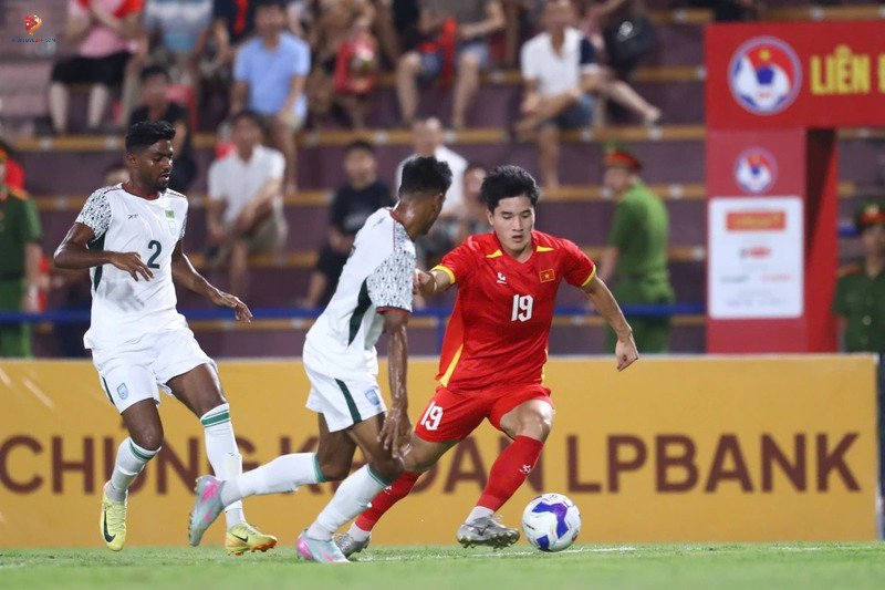 Việt Nam từng nhiều lần đối đầu Bangladesh và đại thắng