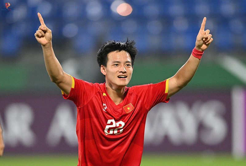 Thanh Nhàn thành công vượt khó ghi bàn